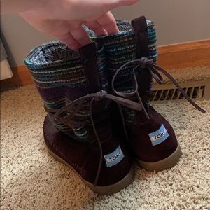 Toms brown winter boots (size 7)